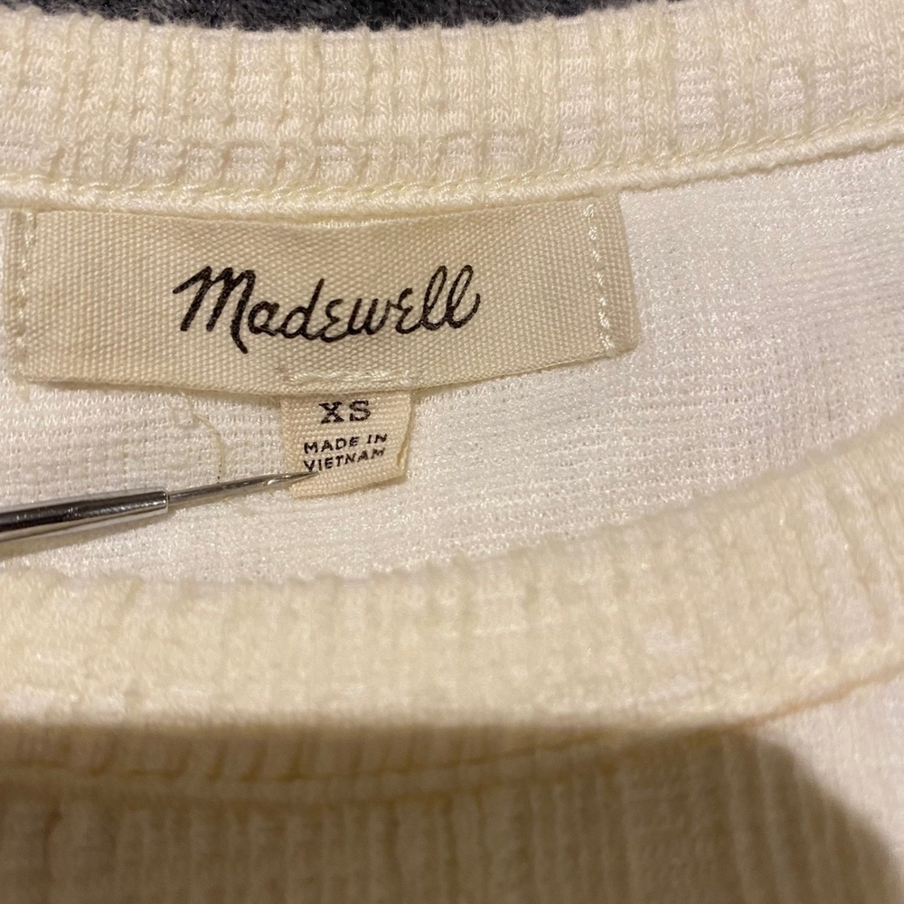 Madewell Beige Knot-Back Tee Size XS - Picture 6 of 7